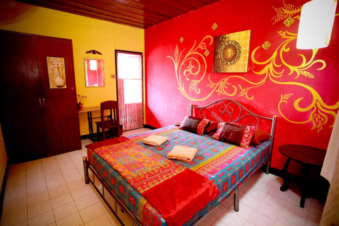 Diva Guesthouse Chiang Mai Dış mekan fotoğraf