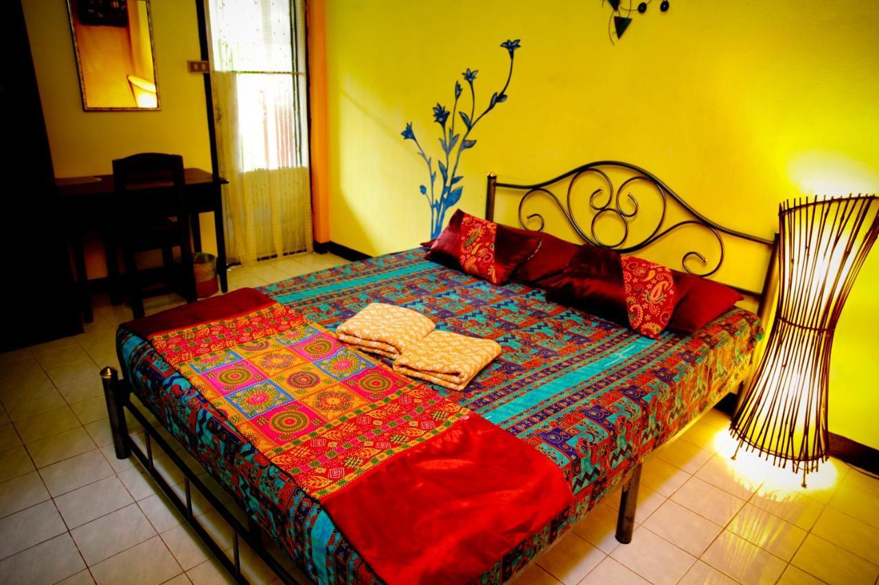 Diva Guesthouse Chiang Mai Dış mekan fotoğraf